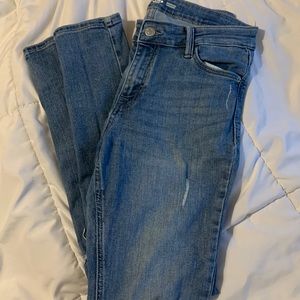 Old Navy rockstar skinny jeans